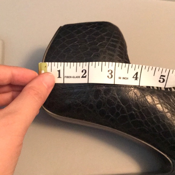 London Trash Purple Alligator Heels - Picture 6 of 6